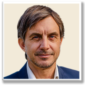 Mauricio Vega
